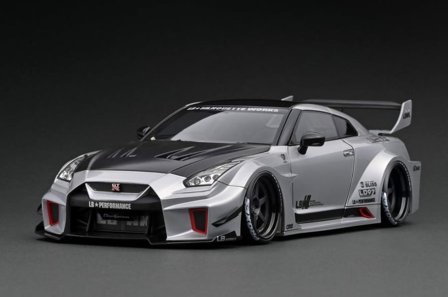 1/18 Ignition Model IG2356 LB-Silhouette WORKS GT Nissan 35GT-RR Silver