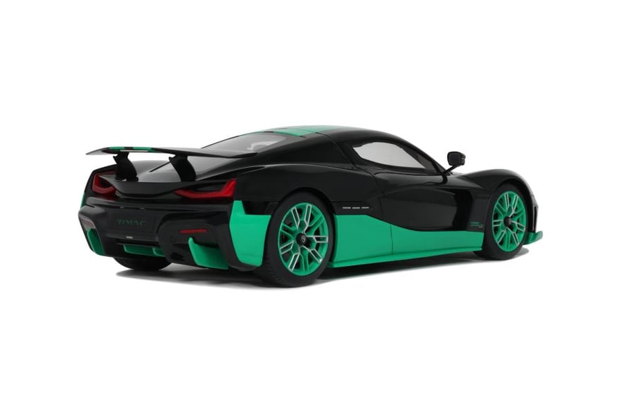 GT-SPIRIT - RIMAC - NEVERA RECORD 2023  Scale: 1/18   Manufacturer code: GT916   Colour: BLACK GREEN   Material: resin   Year: 2023   Notes: LIMITED EDITION