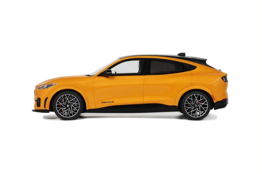 Otto Mobile 1:18 Ford Mustang Mach-E GT Performance Cyber Orange 2021 (OT983)