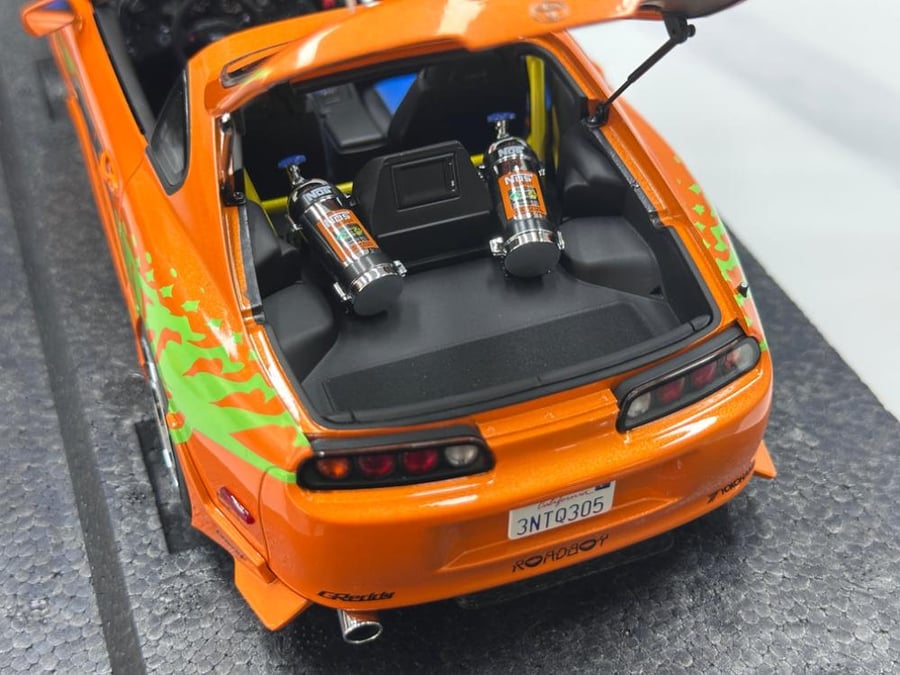 KYOSHO 1:18-1994 Toyota Supra - Brian's Supra - The Fast And The Furious (2001)  K08975FF