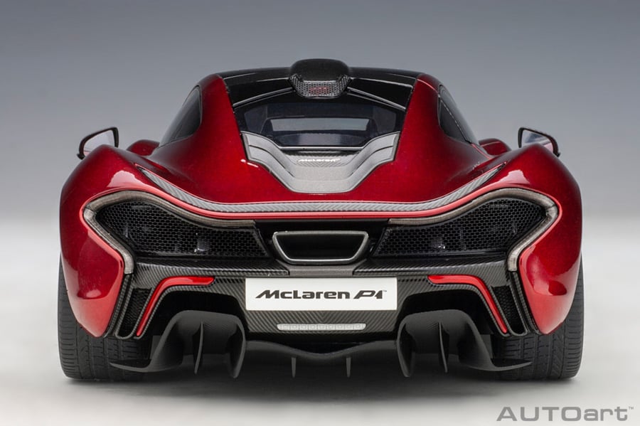 Mclaren P1 Brand: Autoart Color: Red  Scale: 1/18 SKU : 76062