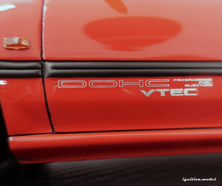 IG3127 Honda CIVIC (EF9) SiR Red