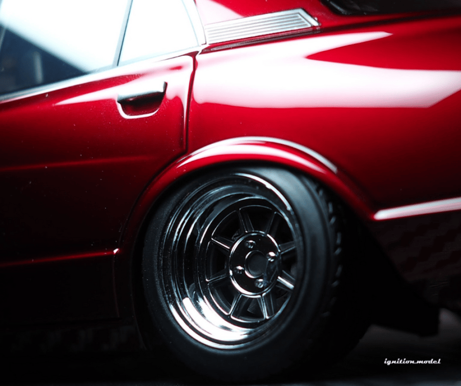 Ignition Model IG3428 1/18 Scale Toyota MarkⅡ Sedan Grande (MX41) Red Metallic
