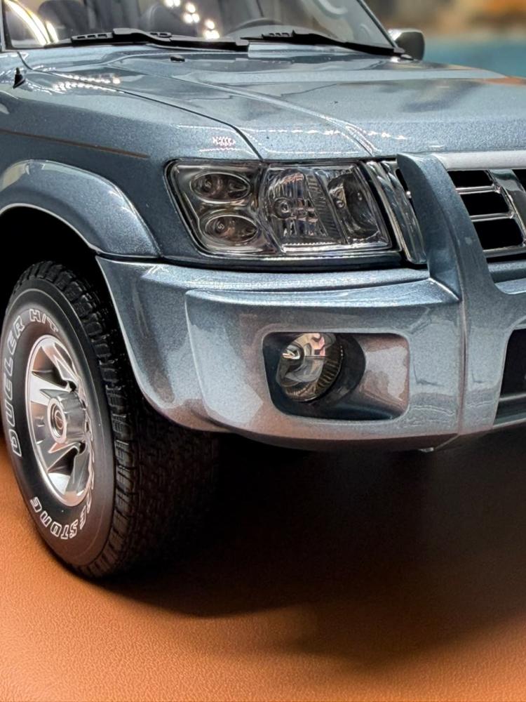 Model: Nissan Patrol Safari 2004  Brand: Old School  Scale: 1/18 Color: Blue Limited edition: 99 Of 100 Units