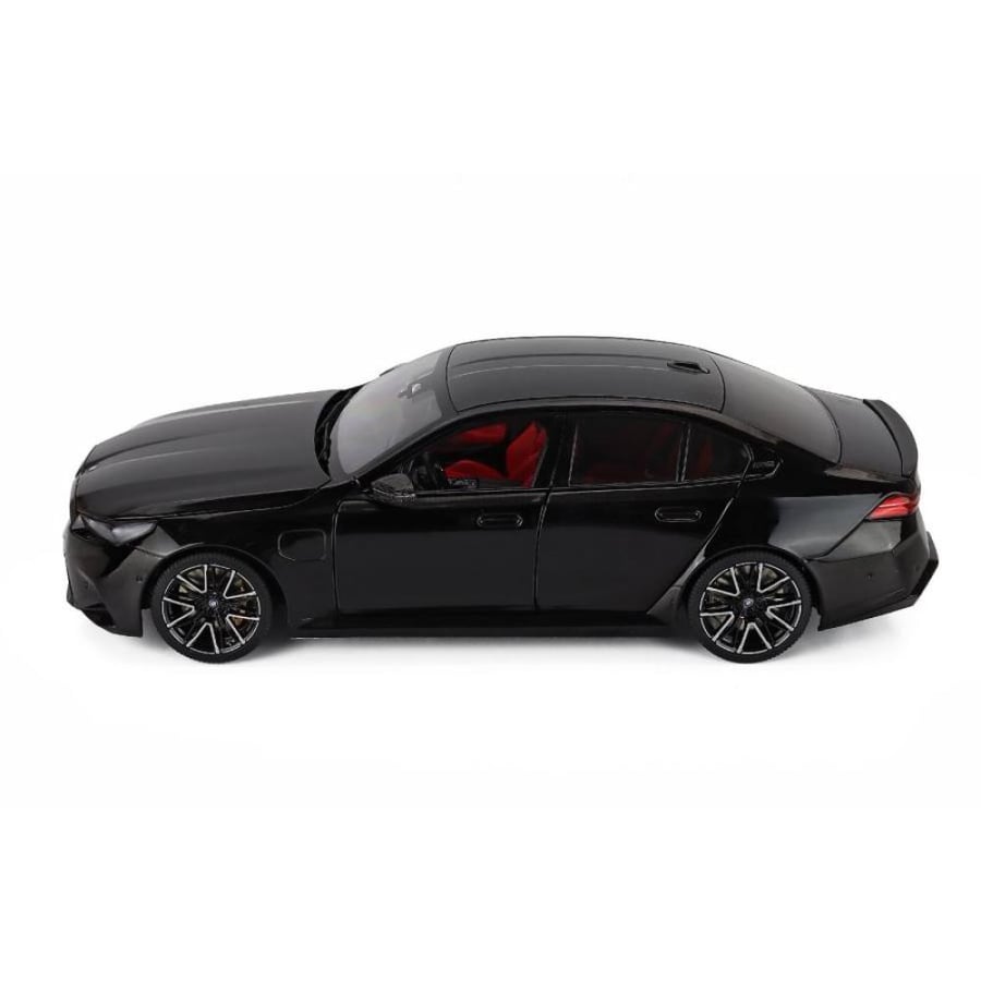 BMW M5 2024 Black Metallic 1/18 Minichamps 110023801