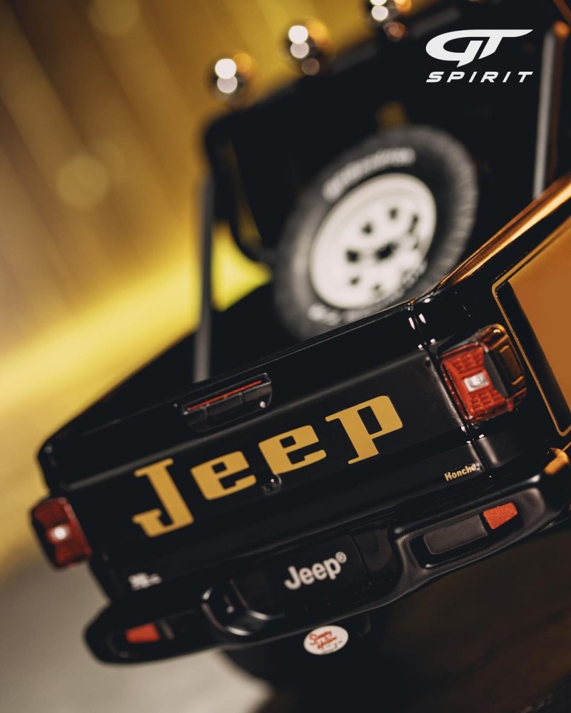 GT Spirit 1:18 JEEP GLADIATOR HONCHO 2020 BLACK (GT422)