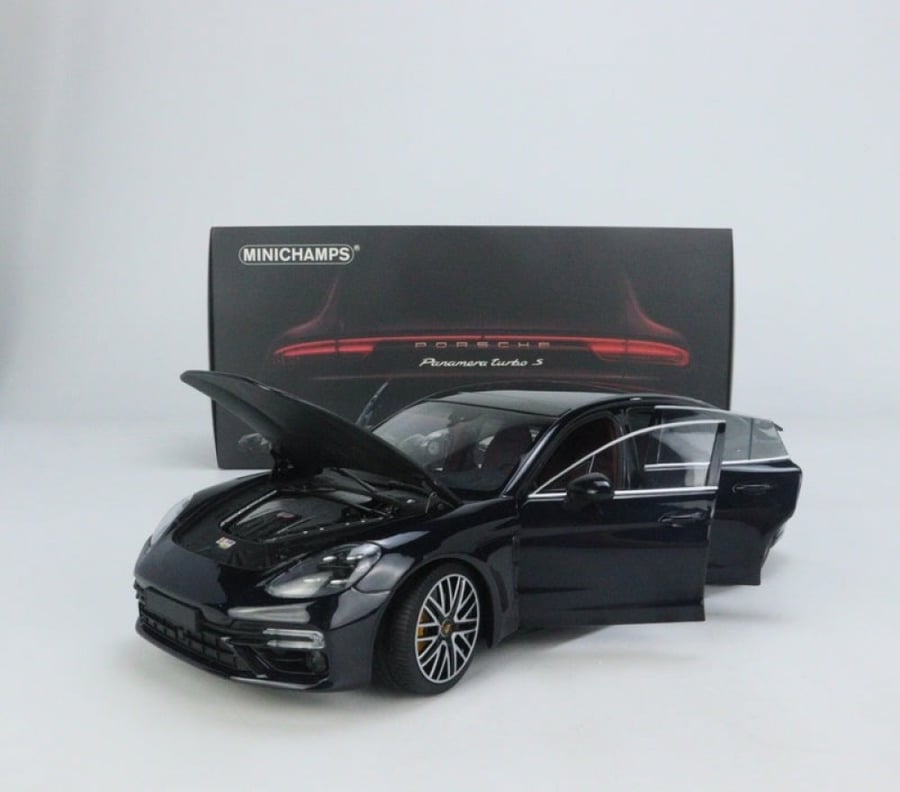 Porsche Panamera Turbo S 2020 Brand: Minichamps  Scale: 1/18 Color: Gentian Blue Limited Edition : 1 of 504 Units SKU : 113061075