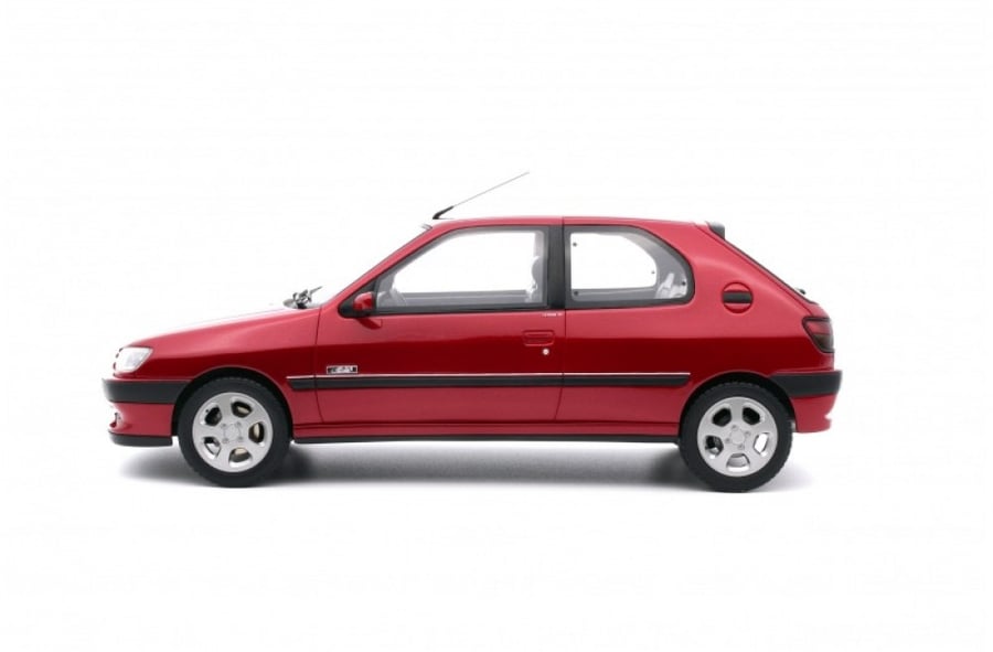 Peugeot 306 S16 Le Mans Reference: OT959 Units : 1500.0 Scale : 1/18th Color : Rouge Lucifer EKQ