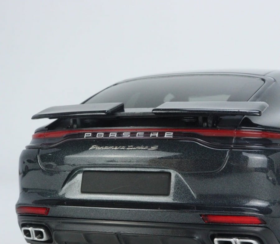 Porsche Panamera Turbo S 2020 Brand: Minichamps  Scale: 1/18 Color: Grey   Limited Edition : 1 of 504 Units SKU : 113061073