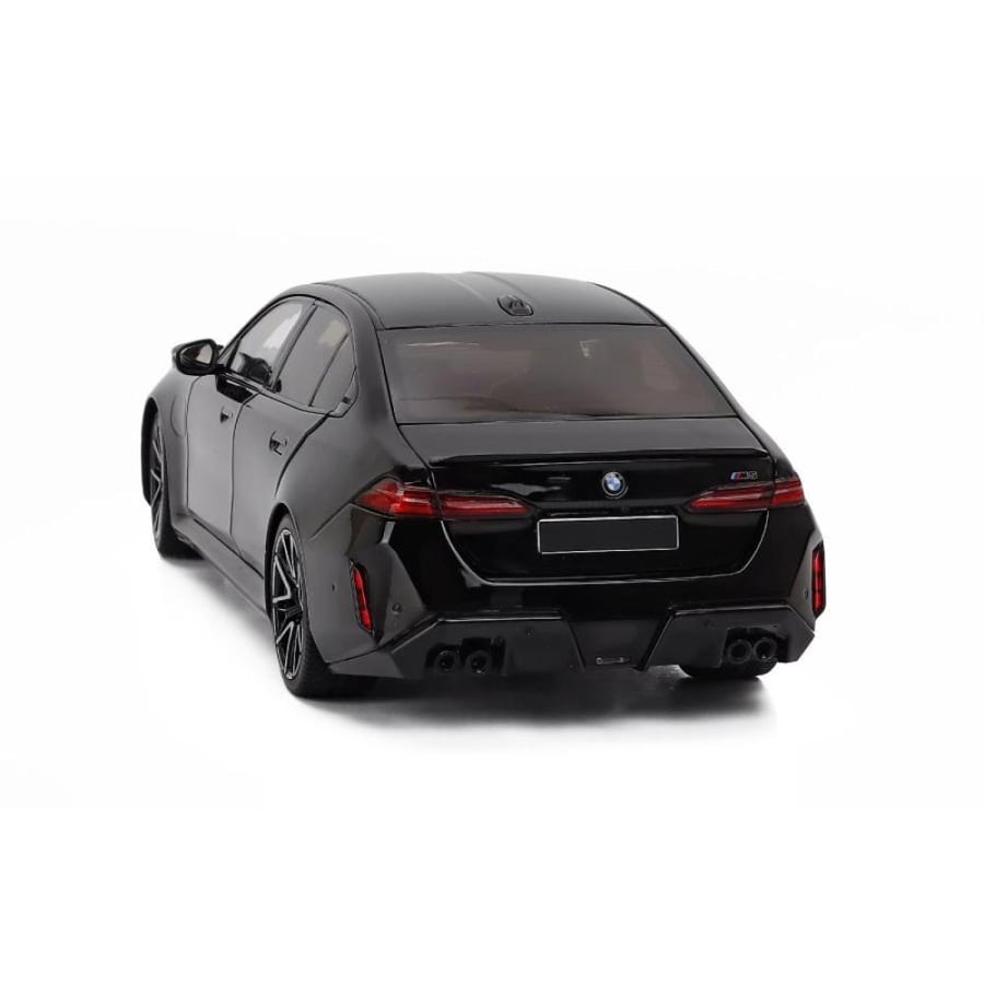 BMW M5 2024 Black Metallic 1/18 Minichamps 110023801