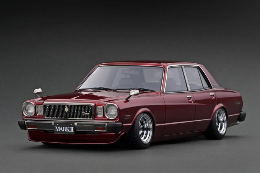 Ignition Model IG3428 1/18 Scale Toyota MarkⅡ Sedan Grande (MX41) Red Metallic