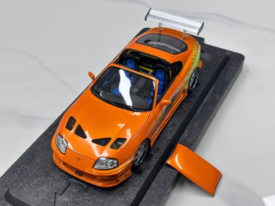 KYOSHO 1:18-1994 Toyota Supra - Brian's Supra - The Fast And The Furious (2001)  K08975FF