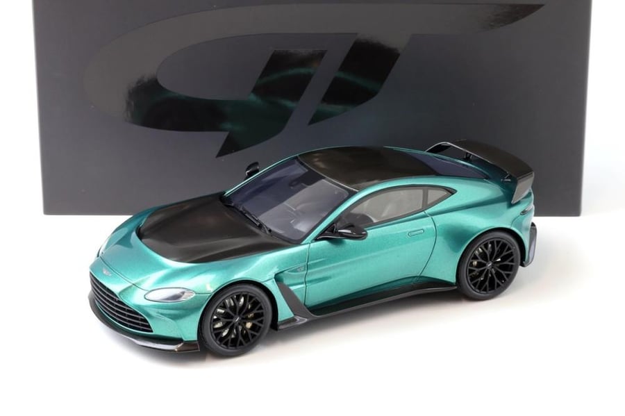 Aston Martin V12 Vantage 2023 1/18 - GT922 GT SPIRIT