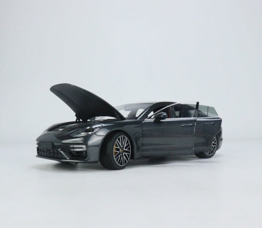 Porsche Panamera Turbo S 2020 Brand: Minichamps  Scale: 1/18 Color: Grey   Limited Edition : 1 of 504 Units SKU : 113061073