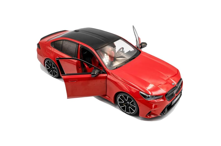 BMW M5 G90 2025 Red Solido S1814701 1/18