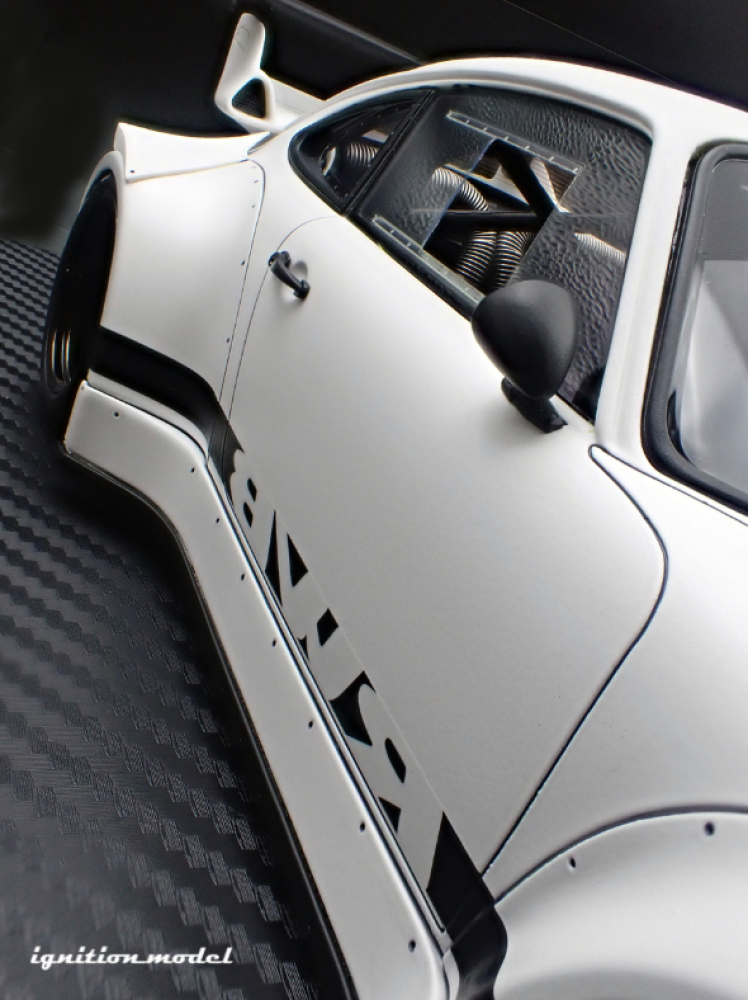 Ignition Model IG3696 1/18 Scale  RWB 930 Matte White
