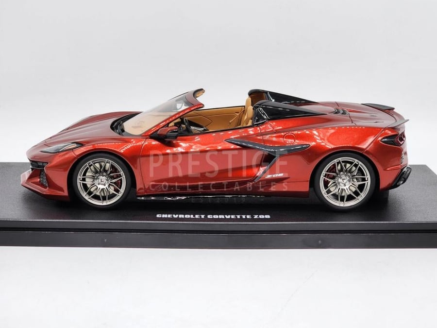 GT Spirit 2022 Chevrolet Corvette C8 Cabriolet Z06 Red Mist Metallic GT402 1:18
