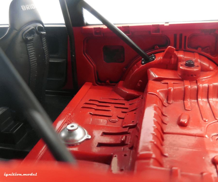 IG3127 Honda CIVIC (EF9) SiR Red