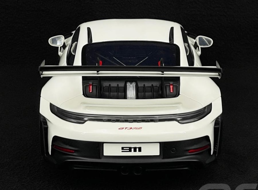 Porsche 911 (992) GT3 RS 2022 Tribute Carrera RS white / red 1/12 GT-Spirit GT949 Limited Edition 1 of 300 Units