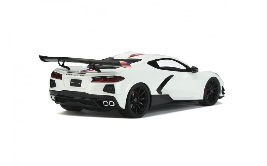 CHEVROLET CORVETTE C8 HENNESSEY 2021 Brand: Gt-spirit  Scale: 1/18 Color: White  Limited edition : 1 of 999 Units SKU :GT317