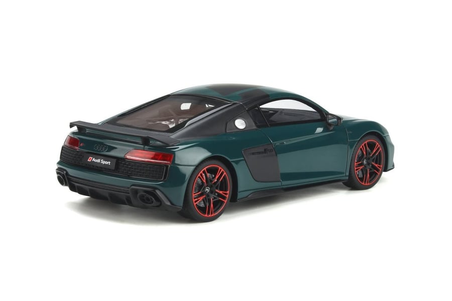 AUDI R8 V10 2019 Brand: Gt-spirit  Scale: 1/18 Color: Green  Limited edition: 1 of 999 Units Item Code : GT863