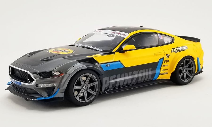 FORD MUSTANG RTR SPEC 5 Widebody Pennzoil 2021 Brand: Gt-spirit/Acme  Color: Yellow/Grey  Scale: 1/18 Limited edition : 1 of 750 Units  SKU: US056