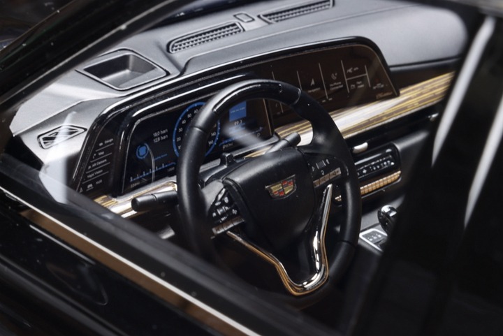 Cadillac Escalade  Brand: MOTORHELIX  Scale: 1/18 Color: Black  SKU: MH023BK Limited Edition : 1 of 299 Units