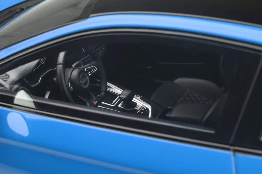 Audi RS 5 Coupe 2020 Brand: Gt-spirit Scale: 1/18 Color: Blue  Limited edition: 1 of 999 Units SKU : GT311