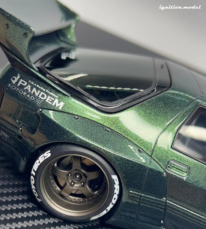 Ignition Model IG2915 1/18 Scale  PANDEM RX-7 (FC3S) Green Metallic