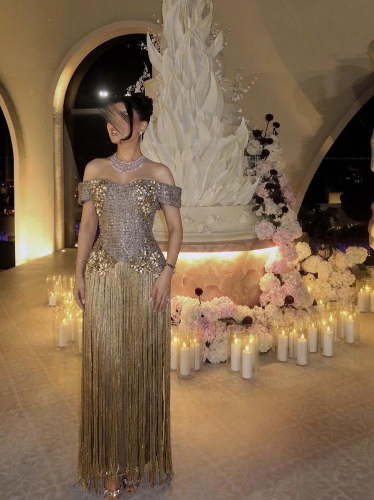 فستان أميرة الذهب