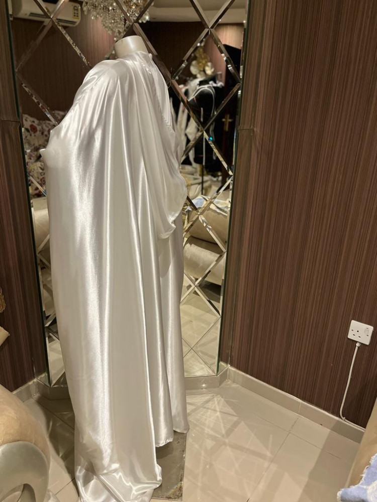 عباية العروسة البيضاء