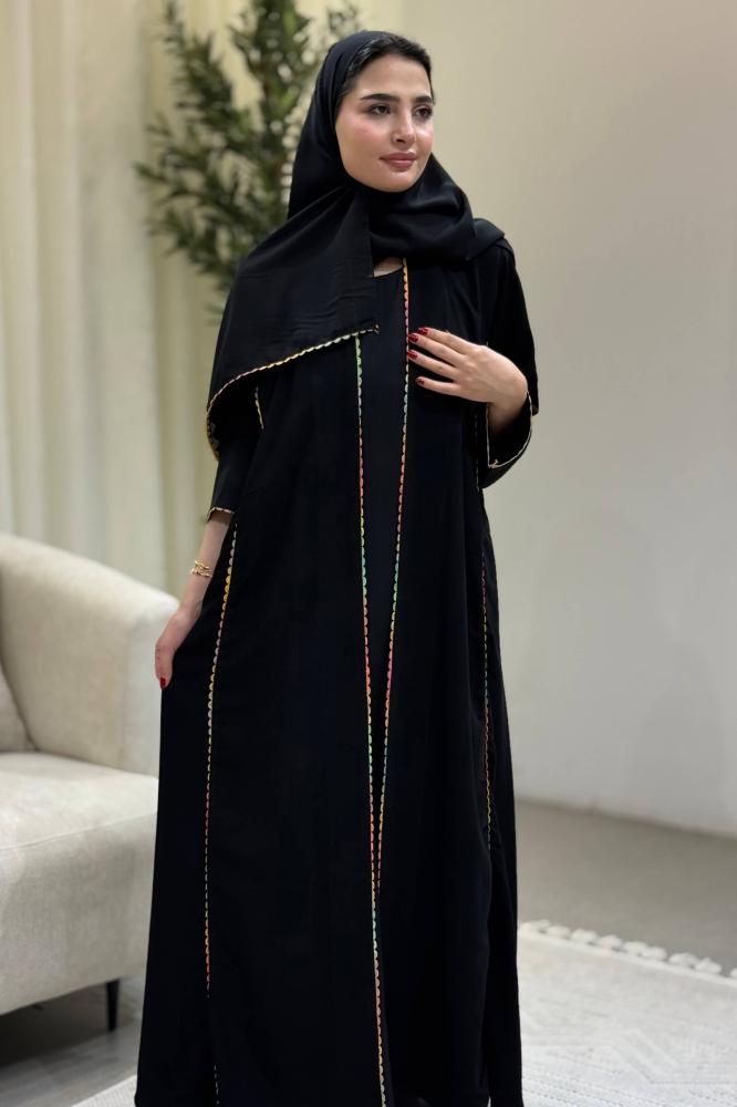 عباية نورة دبل كلوش سيراميك بتحديد دانتيل (متوفرة بخيارين: ملون / أسود) وطرحة طرف