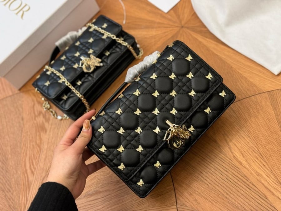 Dior