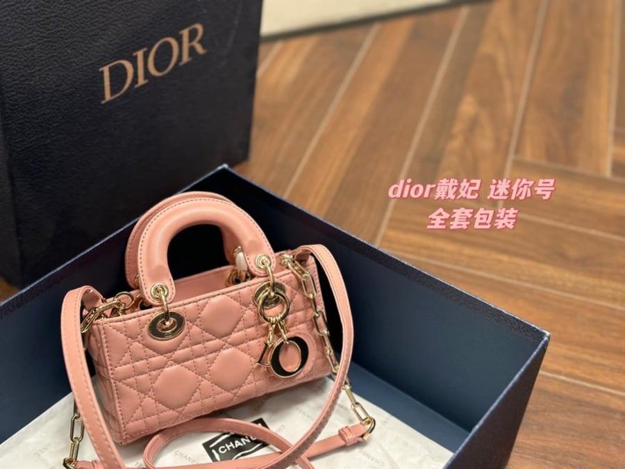 Dior