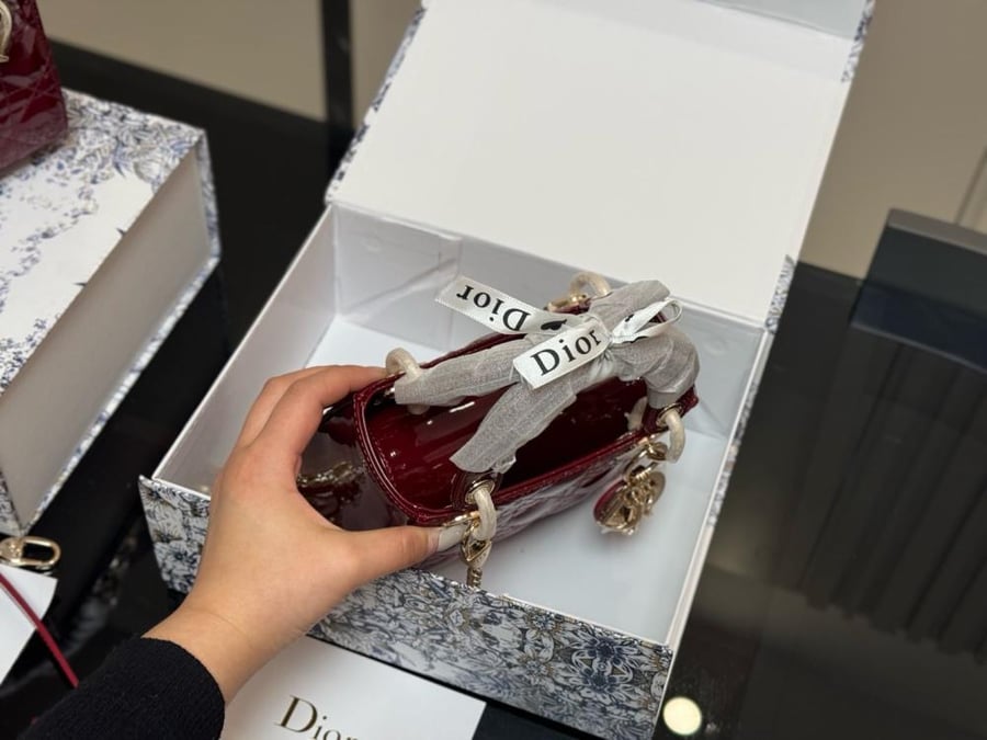 Dior
