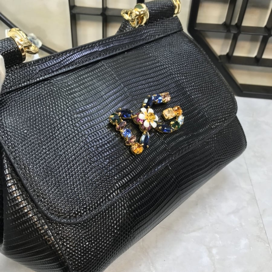 D&G