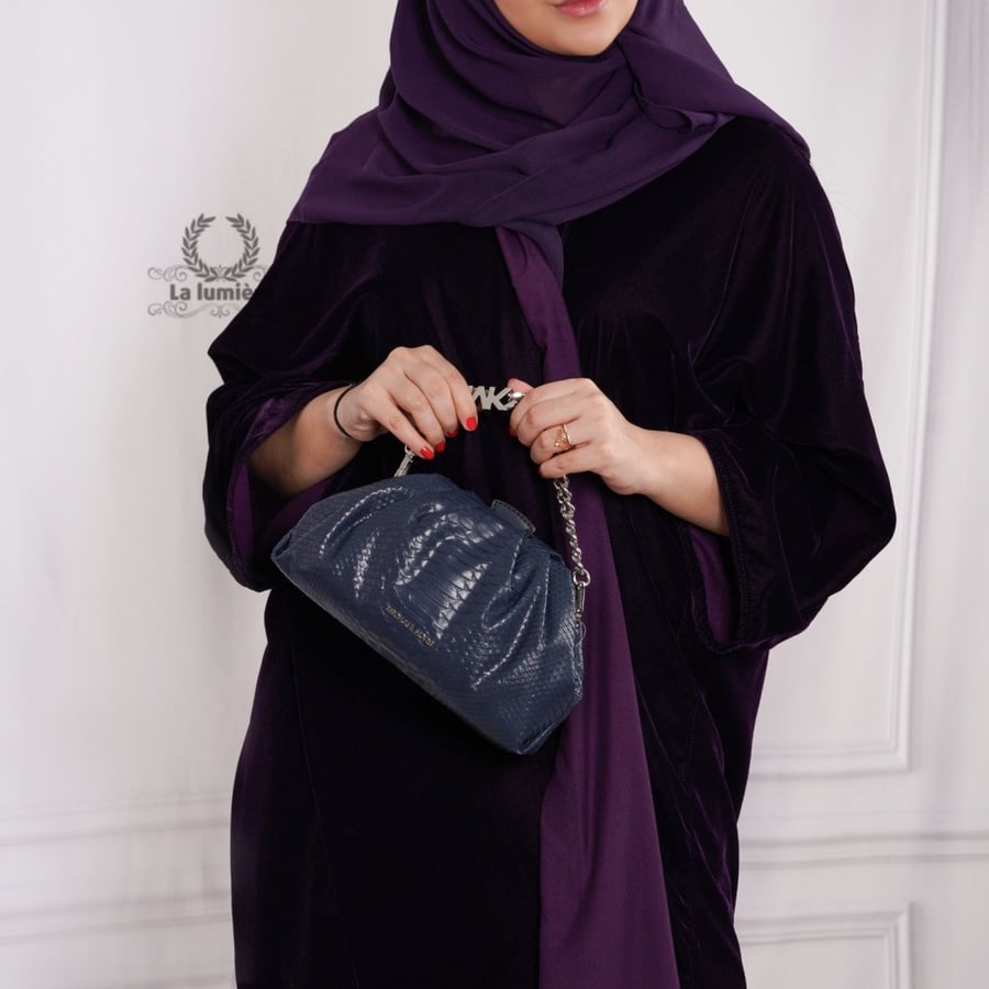 شنطة michael kors
