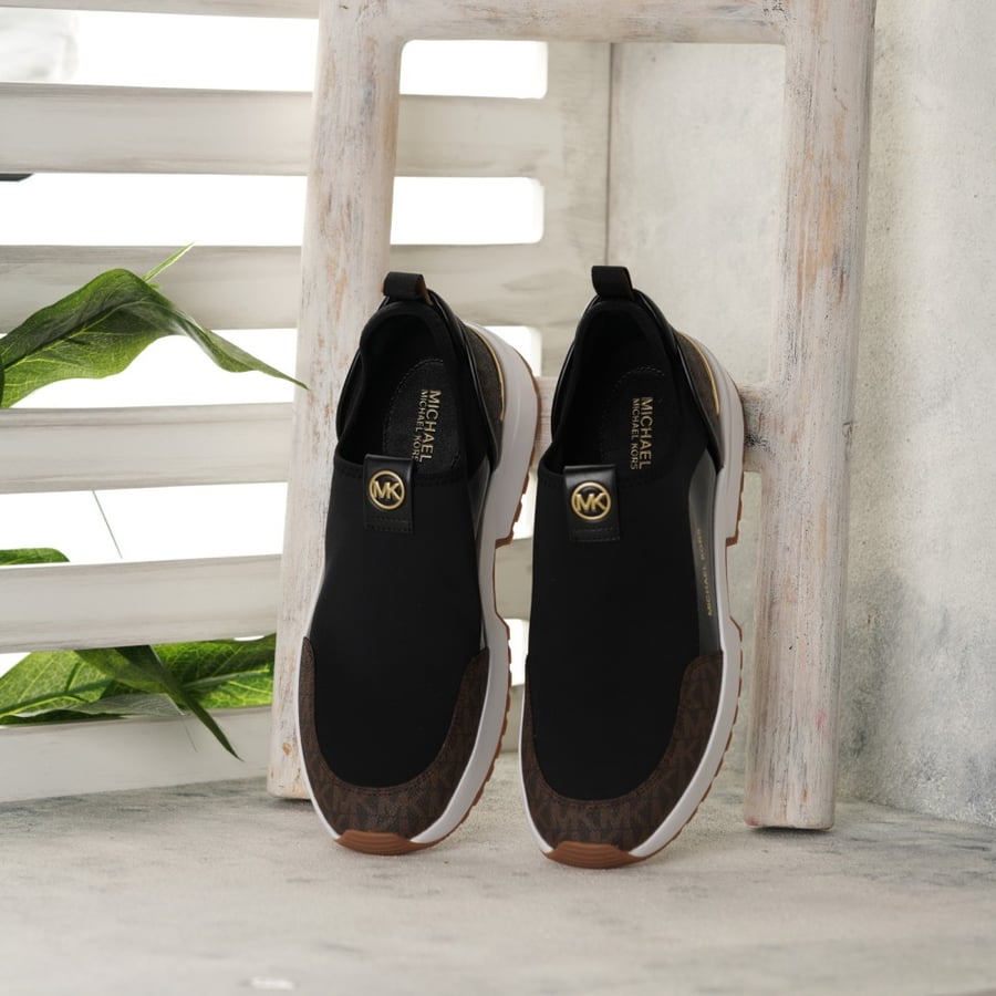 حذاء michael kors