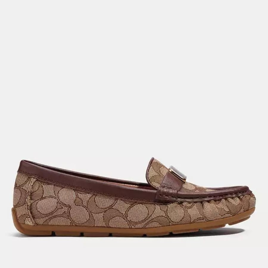 حذاء coach