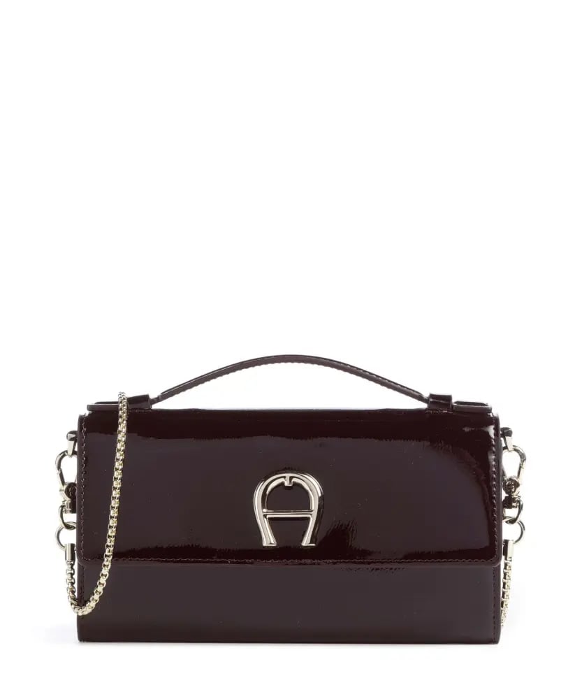 شنطة aigner