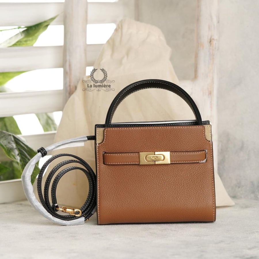 شنطة tory burch