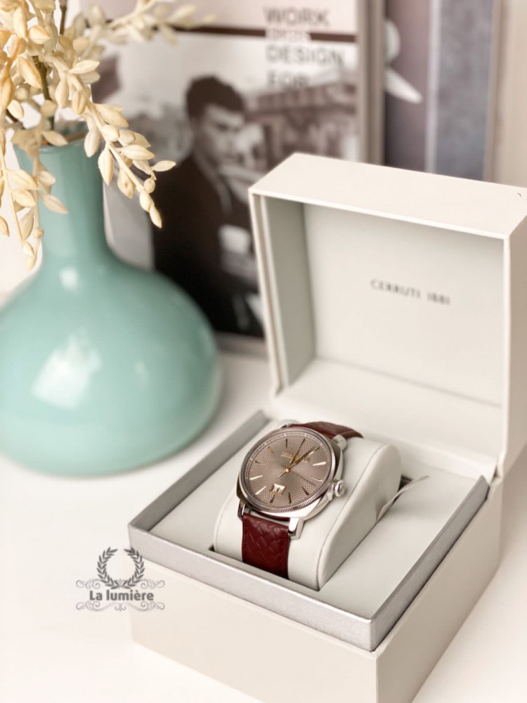 ساعة cerruti