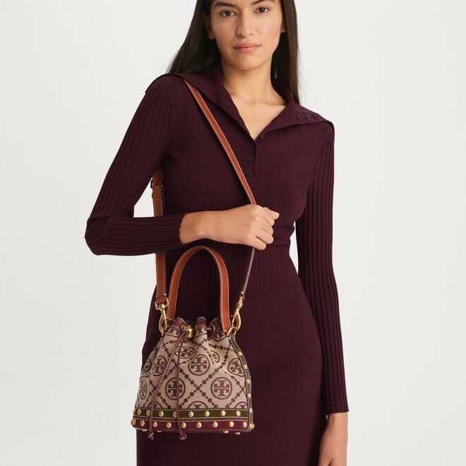 شنطة tory burch