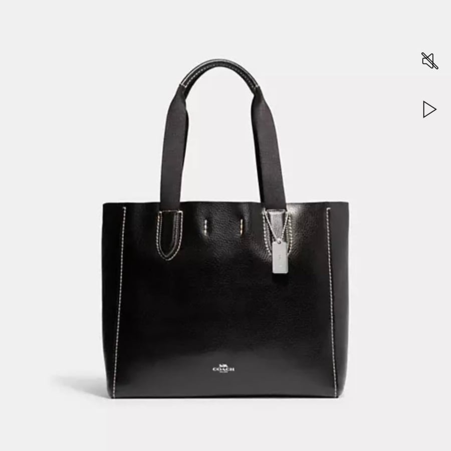 شنطة coach