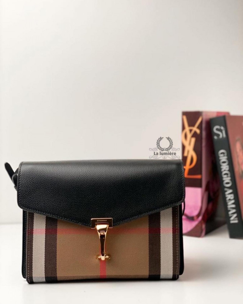 شنطة burberry