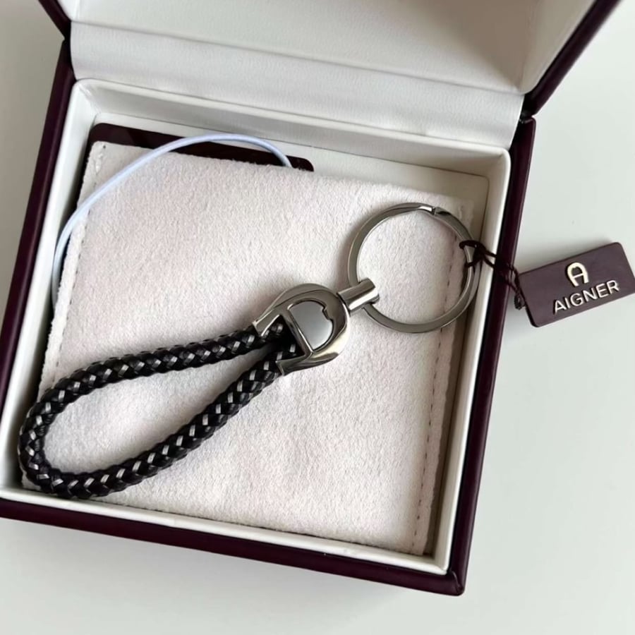 ميدالية aigner
