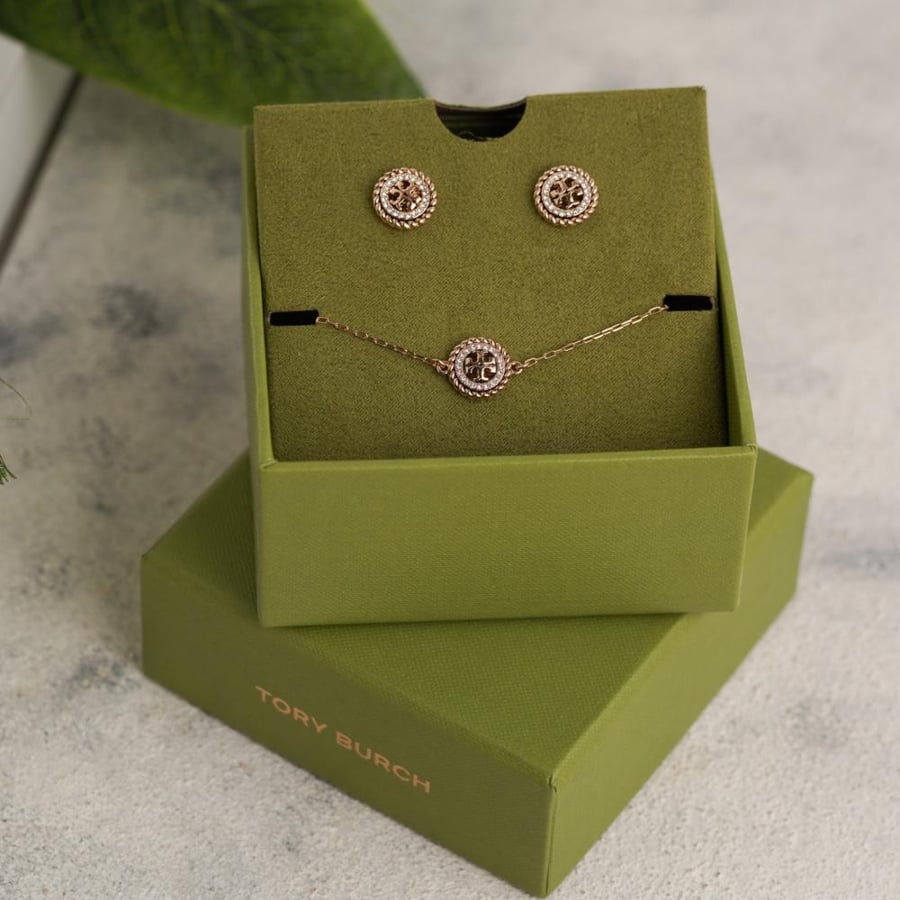 اسوارة + حلق Tory burch