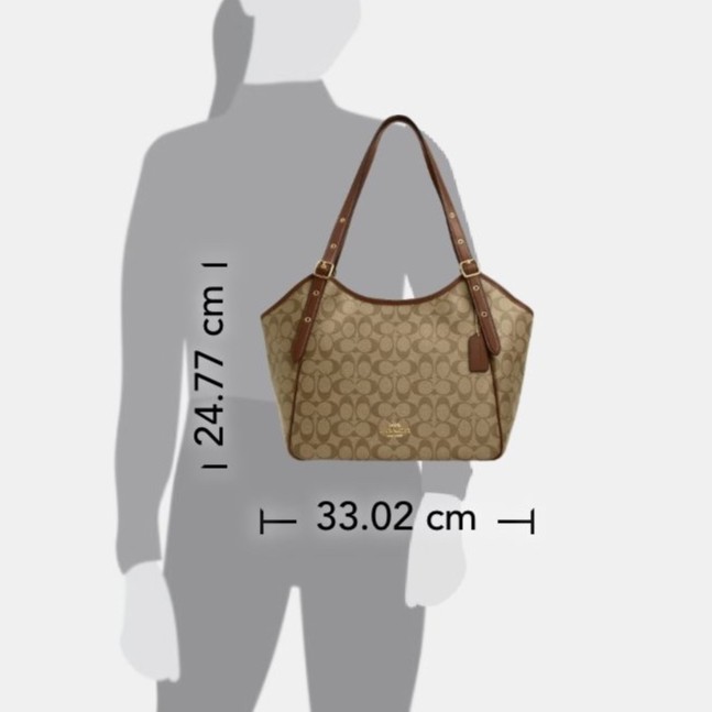 شنطة coach