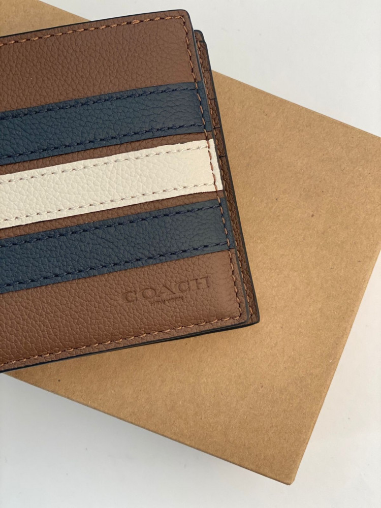 محفظة coach