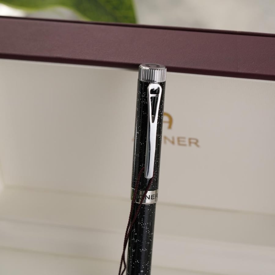قلم aigner